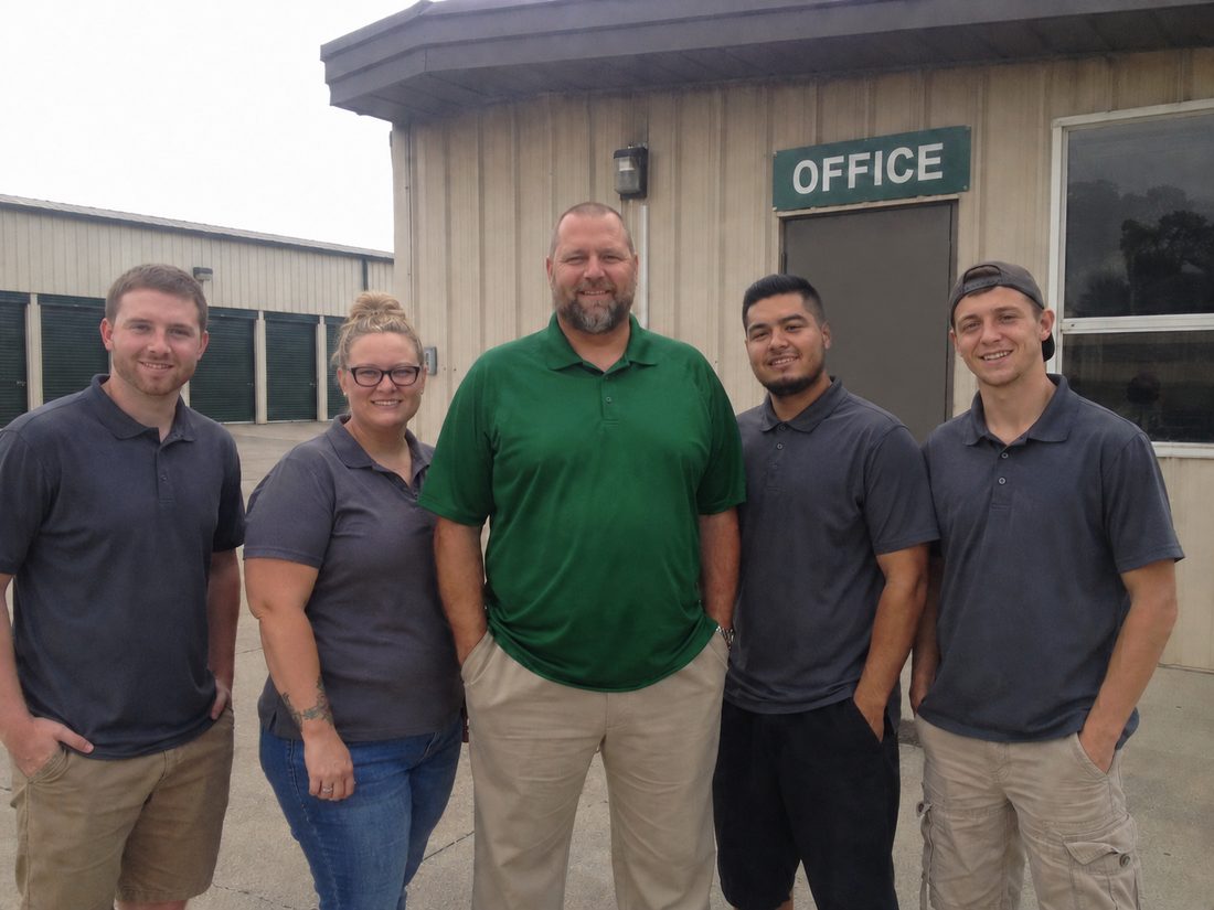 Pest control professionals in Miami Beach, FL